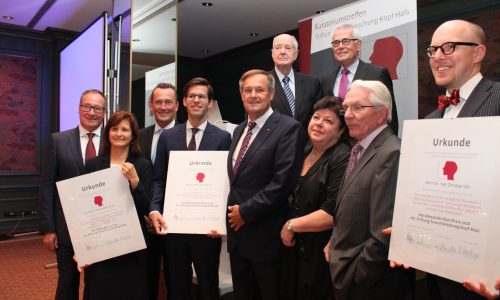 Treffen des Kuratoriums 2016, WiesbadenGruppenbild der geförderten jungen Wissenschaftler im Jahre 2016